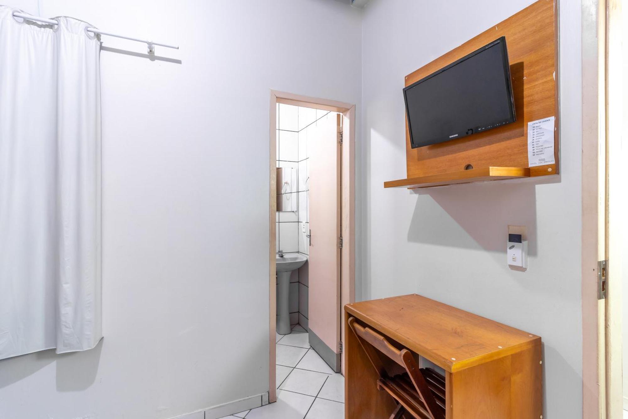 Hotel Los Angeles Куяба Екстер'єр фото